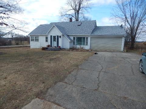 713 S Jefferson St, Ava, MO 65608 photo 1