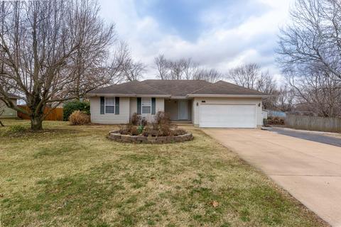 705 Hillcrest Ave, Nixa, MO 65714 photo 1