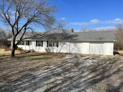 1867 E 360th Rd, Bolivar, MO 65613 photo 1
