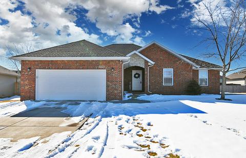 5576 W Longleaf Dr, Springfield, MO 65802 photo 1