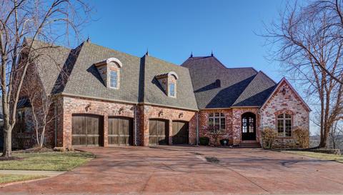 6076 S Danforth Ave, Springfield, MO 65804 photo 1
