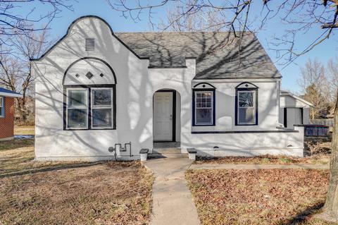 418 E Sloan St, Mount Vernon, MO 65712 photo 1