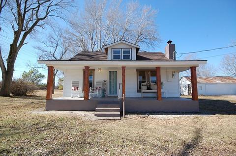 432 E Hughes Rd, Willard, MO 65781 photo 1