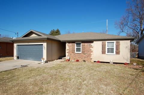 3939 W Young St, Springfield, MO 65803 photo 1