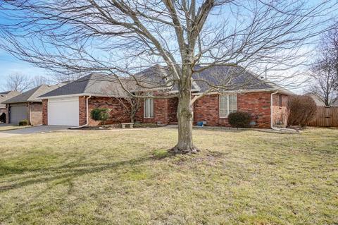 2116 E Cherryvale St, Springfield, MO 65804 photo 1