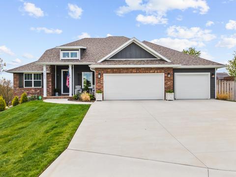 3203 N Pond Dr, Ozark, MO 65721 photo 1