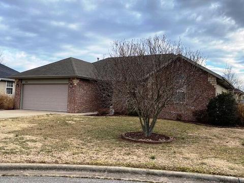 408 Samuel Ct, Aurora, MO 65605 photo 1
