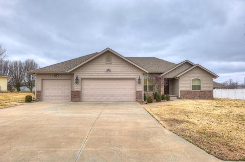 2441 Stephen St, Carthage, MO 64836 photo 1