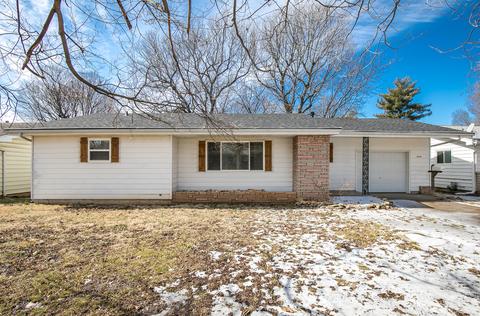 1929 S Lancaster Ave, Springfield, MO 65807 photo 1
