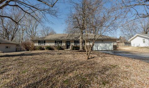 4641 S Holiday Ave, Springfield, MO 65810 photo 1