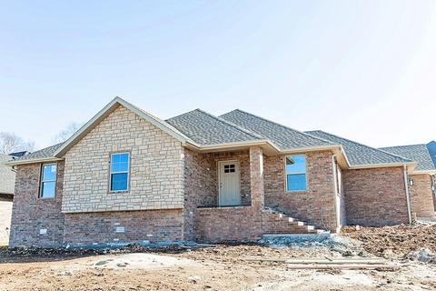 1154 E Headley St, Springfield, MO 65803 photo 1