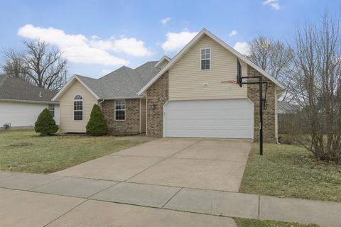 1002 W Dustin Ln, Nixa, MO 65714 photo 1
