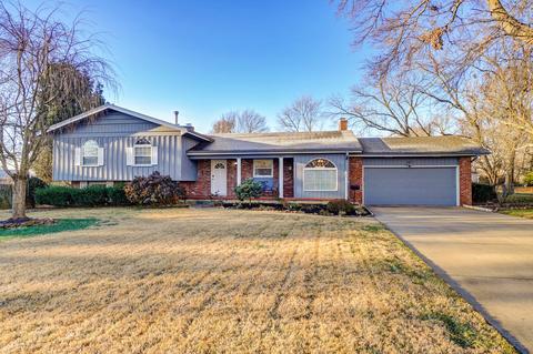 2423 S Mayfair Ave, Springfield, MO 65804 photo 1