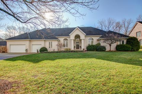 2436 E Sunset St, Springfield, MO 65804 photo 1