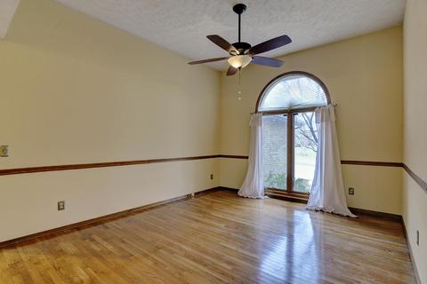 5140 S Clay Ave, Springfield, MO 65810 photo 1