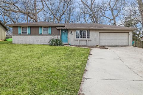 906 W Valley Ct, Springfield, MO 65807 photo 1