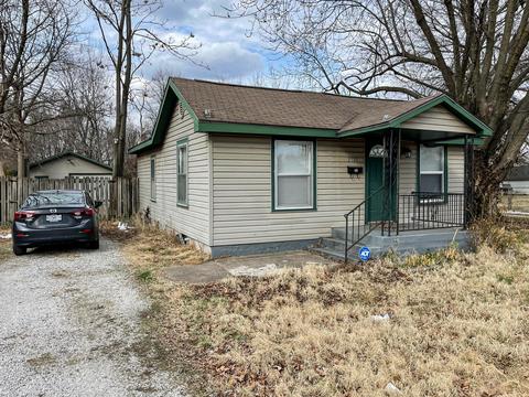 2121 W Calhoun St, Springfield, MO 65802 photo 1