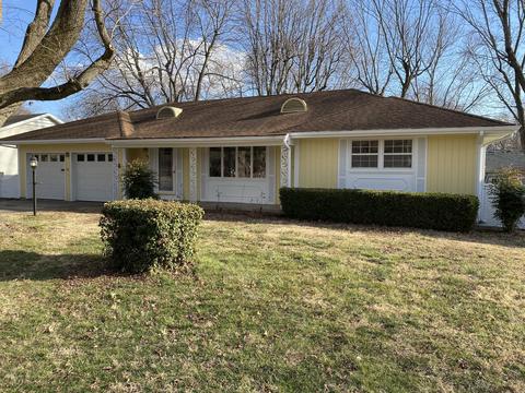 1262 E Downing St, Springfield, MO 65804 photo 1