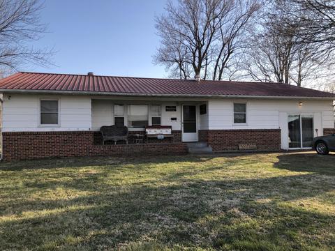 406 W High St, Aurora, MO 65605 photo 1