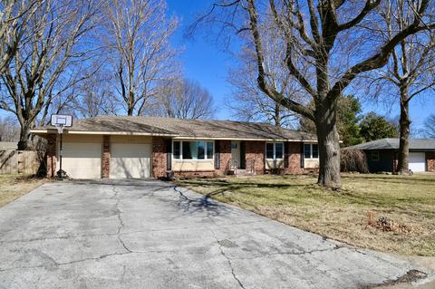 727 E Glendale St, Aurora, MO 65605 photo 1