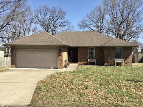 202 S Delaware St, Nixa, MO 65714 photo 1
