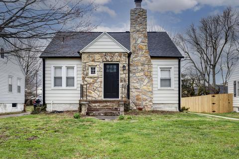 1318 E University St, Springfield, MO 65804 photo 1