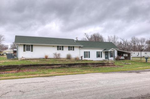 121 Lexington, Jasper, MO 64755 photo 1