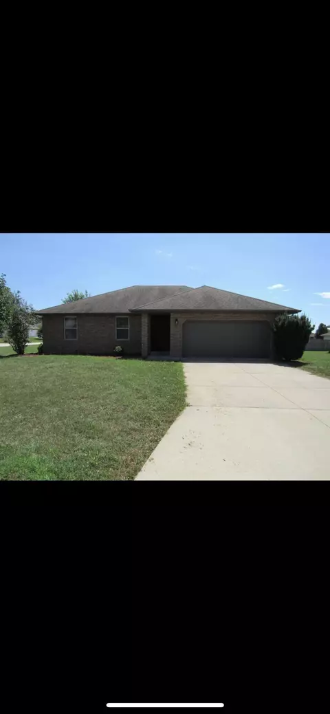 1208 E Hampton Dr, Ozark, MO 65721 photo 1