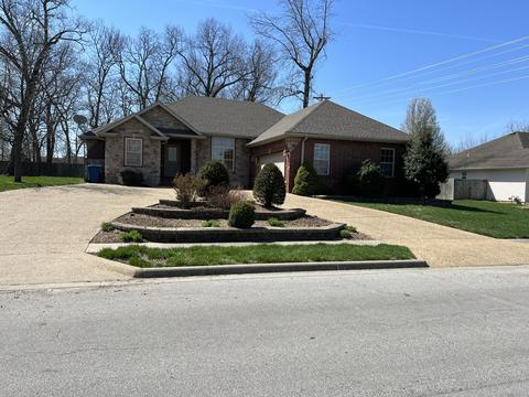 896 W Dustin Ln, Nixa, MO 65714 photo 1