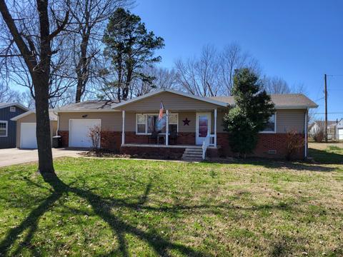 603 Posey St, Ava, MO 65608 photo 1