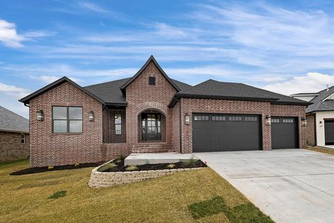 1506 N Thornhill Dr, Springfield, MO 65802 photo 1