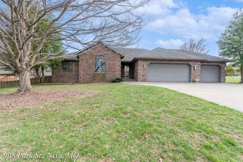 908 Park St, Nixa, MO 65714 photo 1