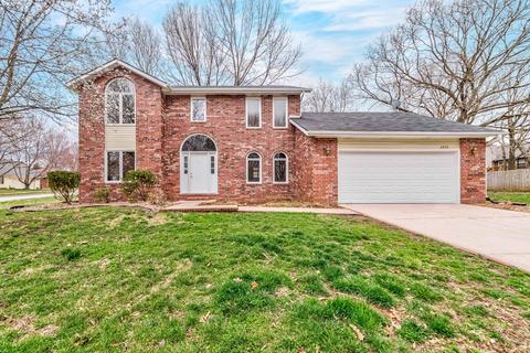 2832 S Timbercreek Ave, Springfield, MO 65807 photo 1