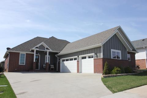 3726 E Woodhue St, Springfield, MO 65802 photo 1