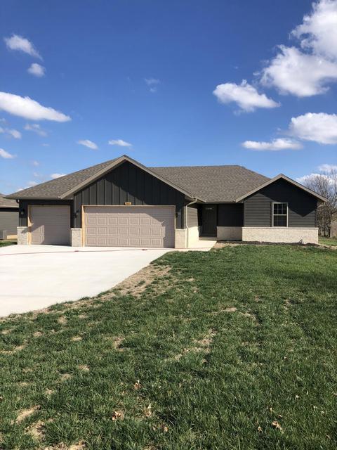 502 N Stella Ct, Willard, MO 65781 photo 1