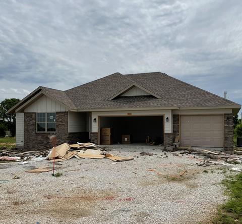 504 N Stella Ct, Willard, MO 65781 photo 1
