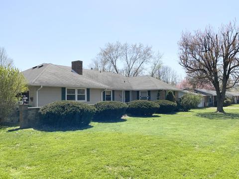 914 E 10th St, Mountain Grove, MO 65711 photo 1