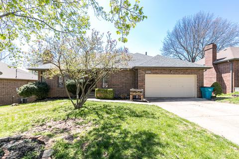 4013 S Gatlin Ct, Springfield, MO 65807 photo 1