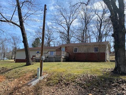 945 Maple St, Cabool, MO 65689 photo 1