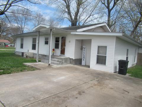 301 E 11th St, Lockwood, MO 65682 photo 1