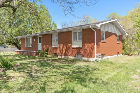 3239 W Seminole St, Springfield, MO 65807 photo 1