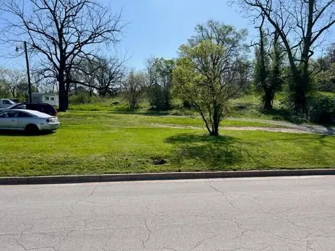 000 1110 Lincoln Ave, West Plains, MO 65775