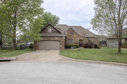 1002 E Torrey Pines Dr, Ozark, MO 65721 photo 1