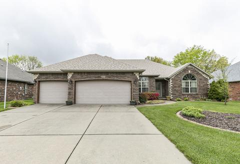 3896 W Olivia St, Springfield, MO 65810 photo 1