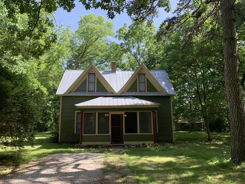 2902 E Grand St, Springfield, MO 65804 photo 1