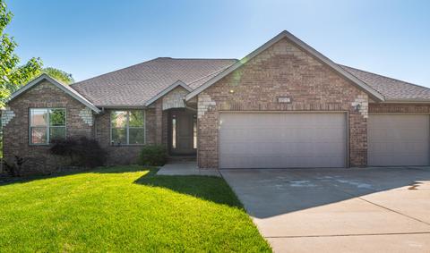 1557 N Oakfair Pl, Springfield, MO 65802 photo 1