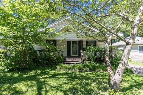 1847 S Ferguson Ave, Springfield, MO 65807 photo 1