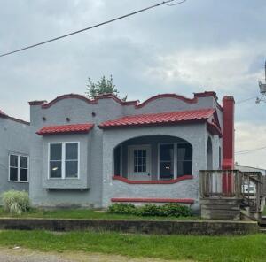 110 E 4th, Mountain Grove, MO 65711 photo 1