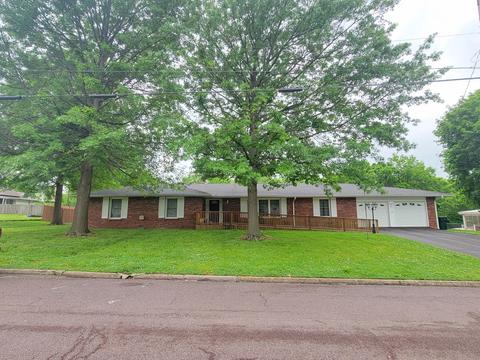 1104 6th St, Monett, MO 65708 photo 1
