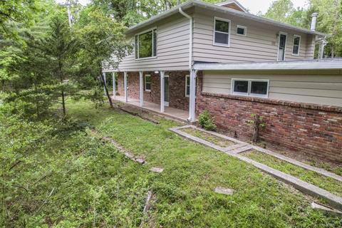 2441 E Bagnell St, Springfield, MO 65804 photo 1